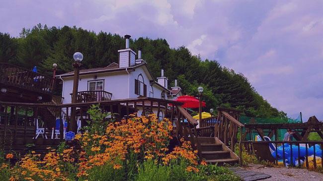 Gold Castle Pension Pyeongchang Exterior foto